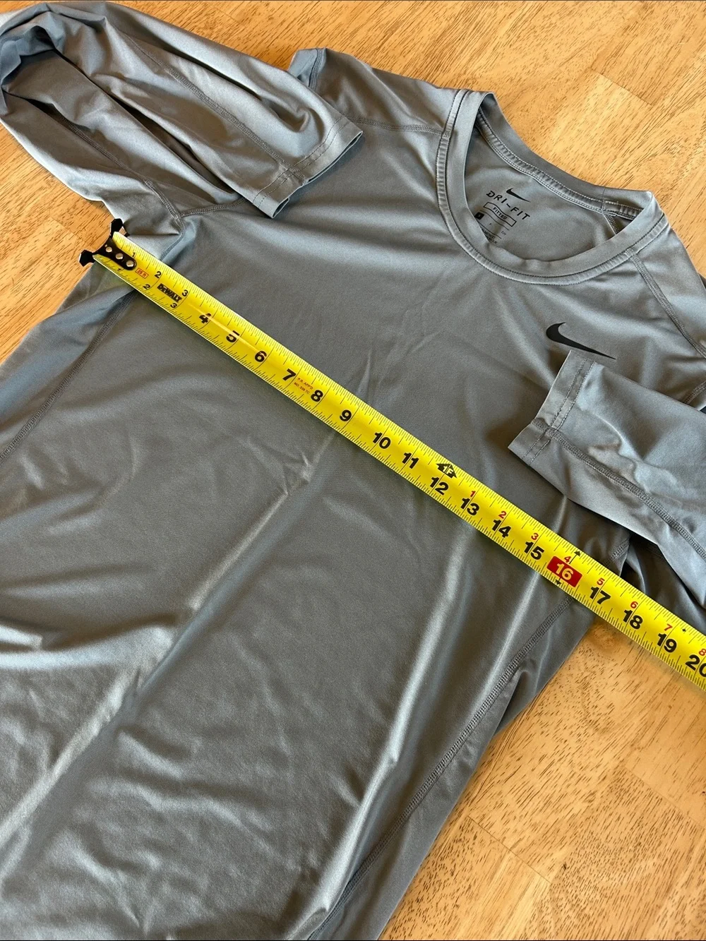 Nike Long-Sleeve Dri-FIT Fitted Shirt - Gray
